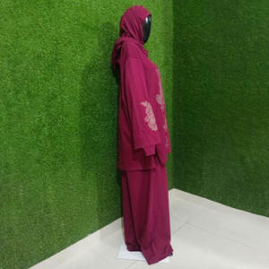 Maillot de bain musulman entièrement recouvert Hijab Robe de bain à manches courtes Pantalon long Motif solide Service OEM Maillot de bain musulman - Product Image 2