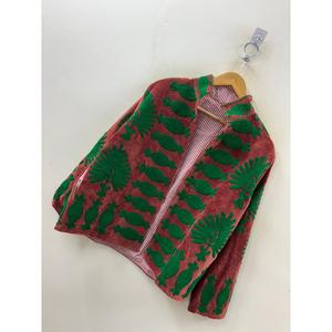 Chaqueta de Terciopelo Autumn Melon Garden con Bordado Suzani Hecho a Mano en Terracota y Verde Bosque - Product Image 4