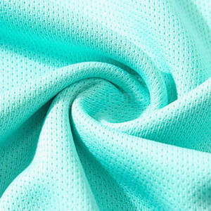 Uniforme de football de l'équipe de fabrication professionnelle, vêtements de sport confortables, uniforme de football à séchage rapide fabriqué au Pakistan - Product Image 3