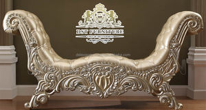 Suole — Chaise de mariage élégante en bois, de Style italien, or et blanc, idéal pour les mariés - Product Image 4