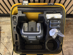 Estación Total Robótica Trimble S9 HP de Alto Rendimiento para Topografía, con Medición de Precisión y Capacidad EDM de Largo Alcance Superior - Product Image 4