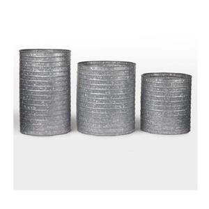 Maceta de metal galvanizado, estilo rústico, duradera, hecha a mano para uso en exteriores e interiores, con acero y zinc resistentes. - Product Image 6