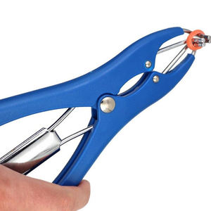 Instrumentos veterinarios Elastrator Castración Alicates Herramienta de castración de plástico Elastrator Castrante Aplicador Anillo azul de plástico - Product Image 1