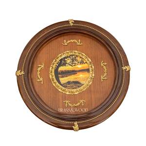 Mesa Auxiliar Redonda de Madera de Lujo con Patas de Cisne Talladas a Mano y Guirnaldas de Latón Dorado Ornamentales para Decoración Clásica de Villas y Hogares - Product Image 3