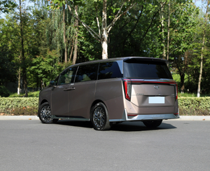 Voiture à essence abordable GAC Trumpchi M8 Turbo AWD Sièges en cuir ACC Conduite à gauche 7 places Grand espace intérieur - Product Image 6