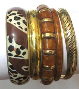 Antiguo imitación moderna escultura de Metal pulido resina latón brazalete lujoso hecho a mano atractivo floreciente Bud logotipo personalizado impresión - Product Image 4