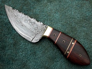 Couteaux de skinner de chasse en acier damas personnalisables de qualité supérieure manche en bois motif goutte de pluie Support OEM - Product Image 3