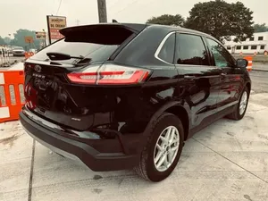 Ford Edge 2022 en parfait état - Product Image 3