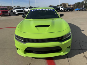 Dodge Charger GT 4 portes berline 2023 d'occasion propre disponible à la vente - Product Image 2