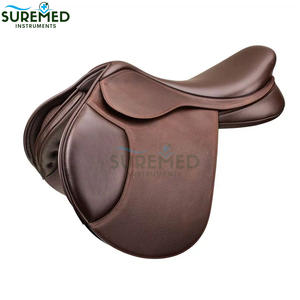 Selle de cheval western en cuir de haute qualité pour l'équitation quotidienne, légère, ergonomique, réutilisable et durable - Product Image 1