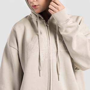 Sudadera con capucha extragrande Crest con cremallera completa en beige, tejido de punto transpirable - Product Image 6