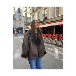 Giacca nera Oversize da donna - Product Image 5