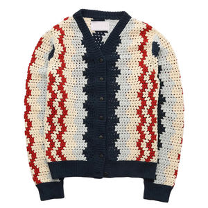 Cárdigan de Invierno Tejido a Máquina, Grueso, Talla Grande, Diseño Elegante, con Logotipo Bordado, Letra Griega, para Hermandades, Fraternidades, Universitarios, con Botones - Product Image 1