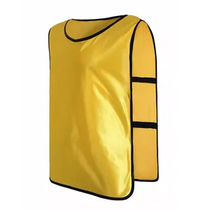 Bavoirs d'entraînement de football pour hommes et adultes personnalisés en gros gilets d'entraînement personnalisés bavoirs pour équipes de club service OEM disponible - Product Image 5