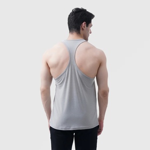 Débardeur de gym personnalisé grande taille pour hommes, vêtements d'entraînement respirants au design délavé pour le fitness et la musculation - Product Image 5