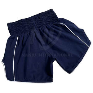 Short de Muay Thaï pour Hommes à Design Personnalisé OEM Modèle Solide Taille Moyenne Fermeture Élastique Dernier Style à Bas Prix - Product Image 2