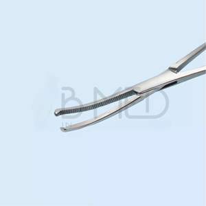 Fórceps de arteria hemostática Kocher de alta calidad, mordazas dentadas curvas de 5,5 pulgadas, 1x2 dientes, instrumentos quirúrgicos de acero inoxidable CE - Product Image 4