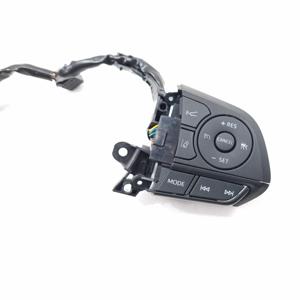 TOYOTA Rav4 Série A25A-FXS (18>) Commandes multifonctions au volant - Product Image 2