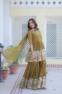Elegante conjunto de Sharara brillante completamente cosido Traje de invitado de boda para bodas y fiestas de verano-Ropa india y pakistaní - Product Image 2