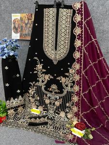 La collection spéciale Eid la plus vendue costume pakistanais lourd avec séquences brodées au meilleur prix - Product Image 5