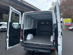 Nouveau Mercedes-Benz Sprinter 314 CDI RWD Transmission automatique 4 cylindres 3 places Puissance 105 kW 143 ch - Product Image 6