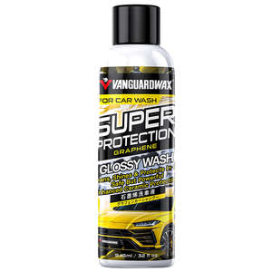 Nettoyant hydrophobe en graphène magistral pour véhicule Formule de brillance maximale longue durée - Product Image 1