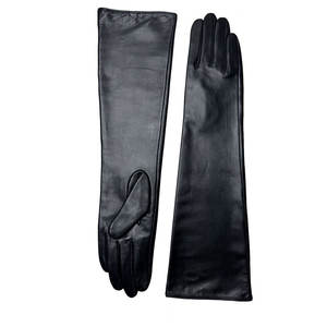 Gants en cuir suédé en fourrure de mouton cousus à la main pour l'hiver, personnalisés pour hommes - Product Image 4