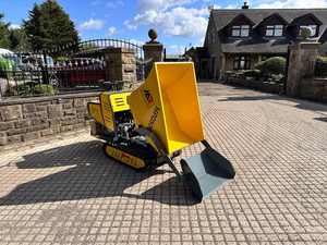 Mini Cargadora de Orugas Machpro MPD500 2024, 500 kg, Motor de Gasolina de 13.5 HP, Caja de Cambios, Bomba de Alta Eficiencia, Rodamiento, Garantía de 4 Años - Product Image 3