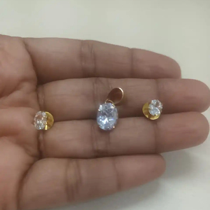 ชุดจี้เจ้าสาวอินเดียสุดหรูต่างหูเพทายไข่มุกสำหรับงานแต่งงานงานเลี้ยงอาหารค่ำ - Product Image 1