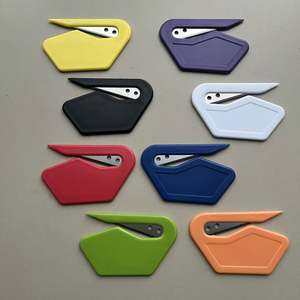 Ouvre-lettre de marque avec lame longue - Découpeur d'enveloppes personnalisé en ABS, sérigraphie pour usage promotionnel - Product Image 2