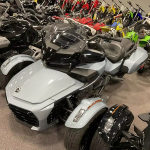 Venta Rápida de Motocicletas Can Am Spyder F3 Nuevas, Tracción en las 3 Ruedas con Bluetooth - Product Image 2