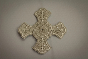 Insignias de parche bordado Insignia de logotipo de tela personalizada Coser en tela de sarga Adhesivo Merrow Borde con hierro para parche tejido de ropa - Product Image 6