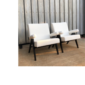 Sofá de Patio de Caoba Hecho a Mano, Muebles de Madera Resistentes a la Intemperie con un Diseño Atemporal - Product Image 3
