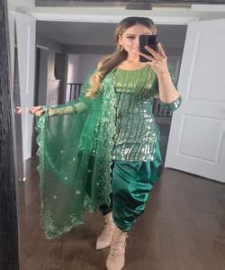 เสน่ห์ง่ายๆ: ชุดเดรสผู้หญิง-พบกับสไตล์สุดชิคและใส่สบายที่สร้างขึ้นอย่างสมบูรณ์แบบสำหรับนางแบบแฟชั่น - Product Image 5