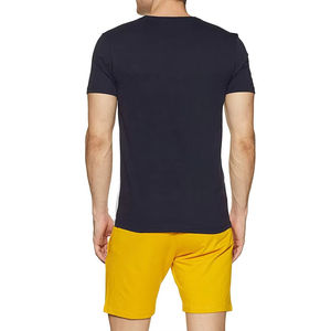 Conjunto de Camiseta y Pantalones Cortos Ligeros y Elásticos para Hombre con Material Transpirable para Actividades al Aire Libre, Entrenamientos y Viajes - Product Image 4