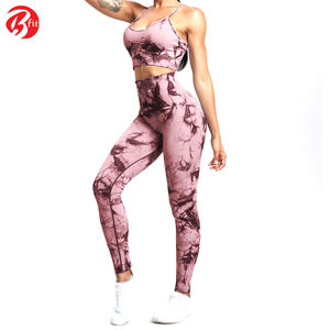 Meilleure vente Ensemble de yoga pour femmes vêtements de sport Logo personnalisé respirant motif élégant décoré grande taille vêtements d'entraînement - Product Image 6