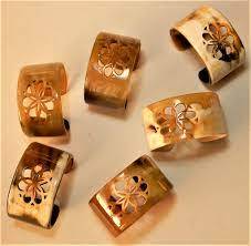 Boutons de manchette en corne naturelle, conçus pour la durabilité et l'élégance. Boutons de manchette de créateur pour des cadeaux et des occasions de luxe à prix abordable. - Product Image 3