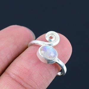 แหวนพลอยมูนสโตนสำหรับผู้หญิงเครื่องประดับสไตล์โบโฮสีเงิน925ของขวัญแหวนแฮนด์เมดที่กำลังมาแรงสำหรับเธอ - Product Image 5