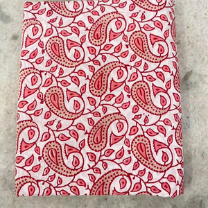 Tela de algodón con estampado de bloques étnicos indios para confección de mujeres y confección de edredones, suministro de tela suelta para correr - Product Image 1