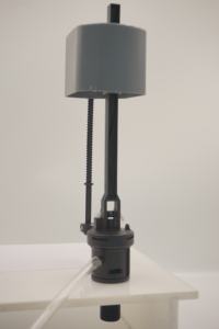 Válvula de entrada de inodoro de plástico PP negro, columna de suministro de agua con logotipo OEM para válvulas de llenado de inodoro de 2 piezas, modelo de marca Chung Long - Product Image 3