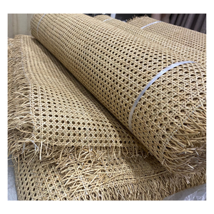 Canne à sangle en rouleau de maille en rotin fait à la main de bonne qualité, rotin en plastique PE, canne à sangle en rotin naturel et semi blanchi - Product Image 1