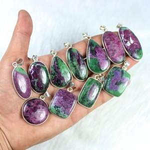 จี้อัญมณีทับทิม Zoisite ธรรมชาติหลายสีสำหรับทำเครื่องประดับเงินสร้อยคอขัดแบบเรียบ - Product Image 5