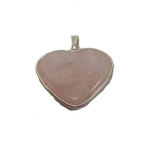 Collier Pendentif en Pierre Précieuse Polie en Forme de Cœur en Cristal de Quartz Rose Naturel Sertie de Plaqué Argent, Vente en Gros - Product Image 6