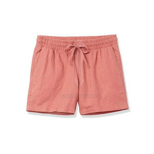 Pantalones cortos de gimnasio para mujer de Color personalizado a precio barato hechos en Pakistán, pantalones cortos de gimnasio cómodos de alta calidad para mujer - Product Image 1