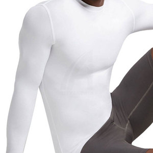 T-shirt de compression pour homme de haute qualité, vêtement d'entraînement en matériau durable, t-shirt de compression extensible pour homme, t-shirt d'entraînement de gym - Product Image 2
