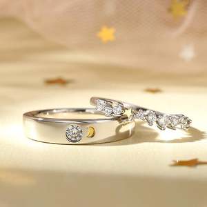 แหวนคู่เงินสเตอร์ลิง Jeulia Always & Forever Moon & Star ประดับเพชรทรง Asscher Princess Oval Cut - Product Image 4