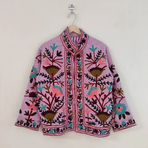 Chaqueta Bordada a Mano con Diseño Suzani de TNT, Chaqueta Suzani de Algodón, Chaqueta de Invierno, Abrigo para Mujer, Chaqueta de Tela Suzani de TNT - Product Image 1