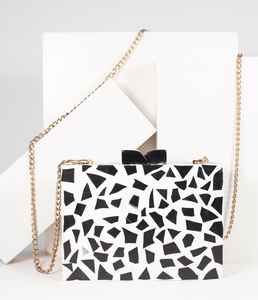 กระเป๋าคลัทช์เรซิ่นแฟชั่นสำหรับสาวๆกระเป๋าถือของขวัญงานแต่งงานพร้อมกระดุมน้ำหนักเบาและของตกแต่งโซ่ - Product Image 1