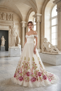 Tissu en tulle tissé brodé de roses et de coquelicots multicolores ivoire, dentelle à bordure florale 100% polyester 70GSM léger pour robes de mariée - Product Image 2