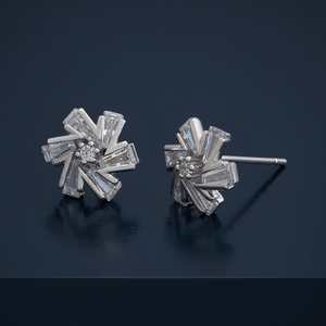 Vintage Trendy 92.5 <b>Silver</b> Earrings 14K Gold Diamond-Studded Flower Geometric <b>Studs</b> for Weddings Engagements Model 183118 - Product Image 4